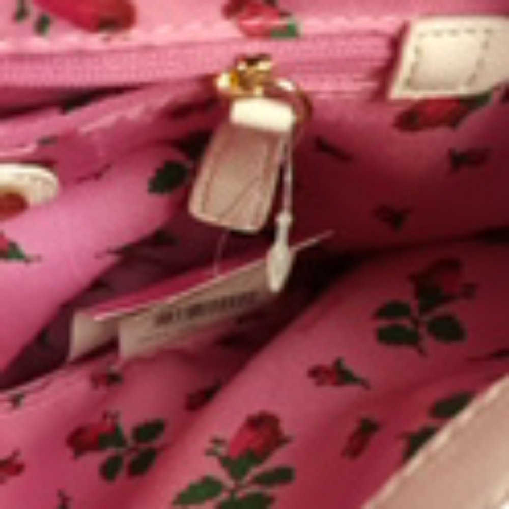 Purse - Picture 3 of 3